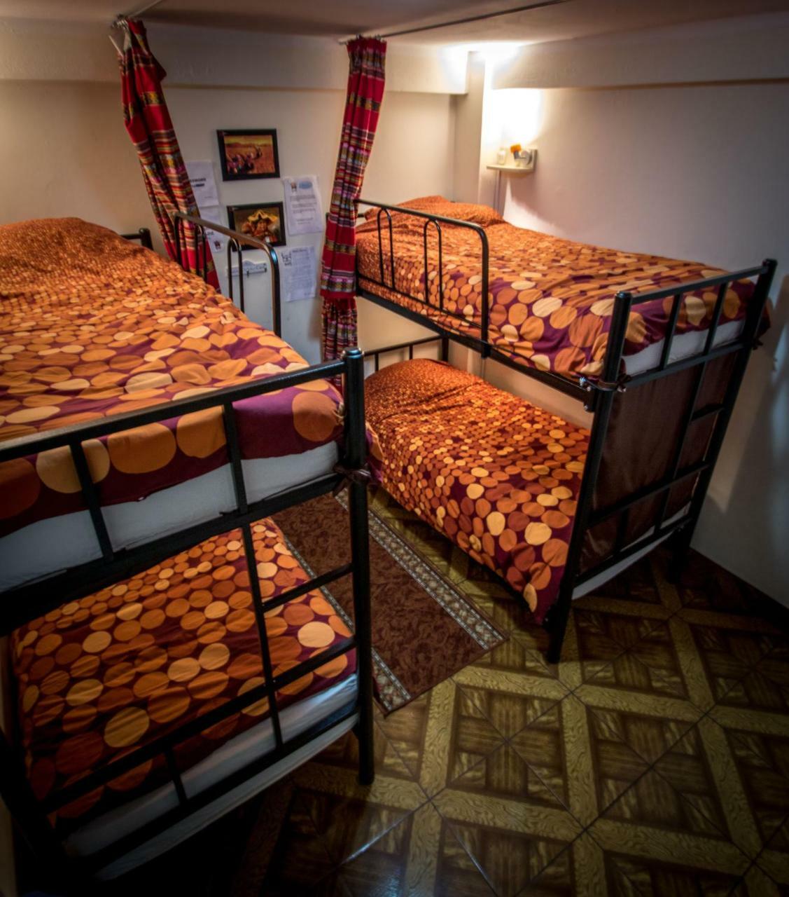 Mama Backpackers Hostel ลิมา ภายนอก รูปภาพ