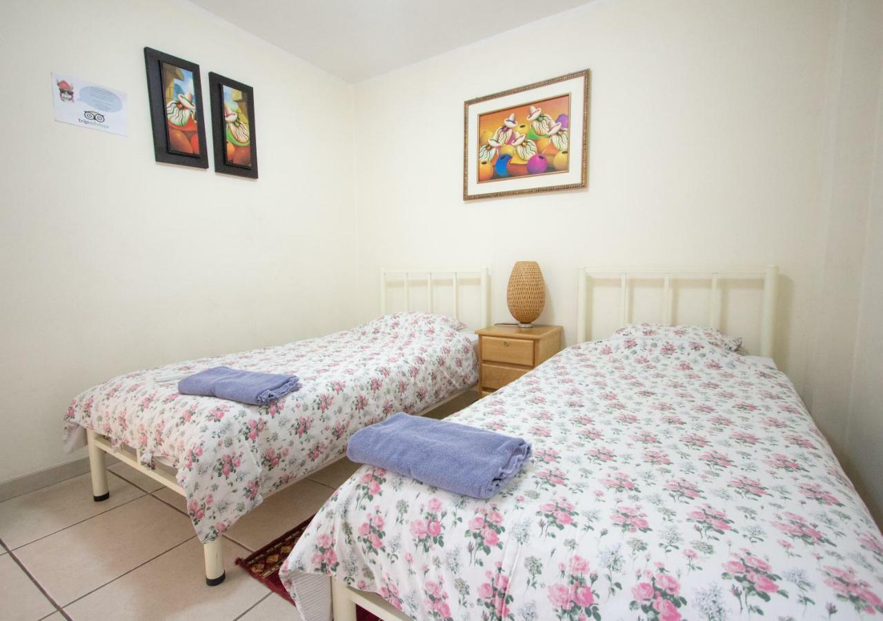 Mama Backpackers Hostel ลิมา ภายนอก รูปภาพ